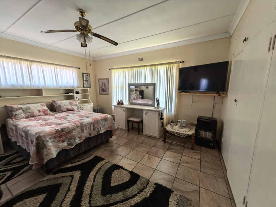 4 Bedroom Property for Sale in Parys Free State